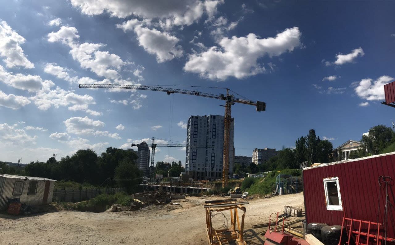 Баштовий оголовочний (вантовий) кран POTAIN MC 85 B 2004р. (Франція) Фото 1