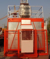 Строительный подъемник FALCON NSC200/200